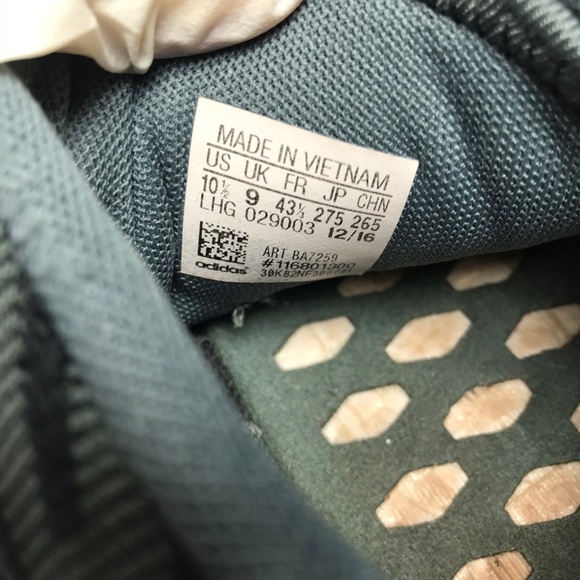 Adidas Boost - Picture 6 of 8